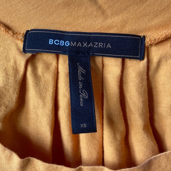 💛BCBGMaxAzria Mustard Yellow Top - Picture 2 of 4